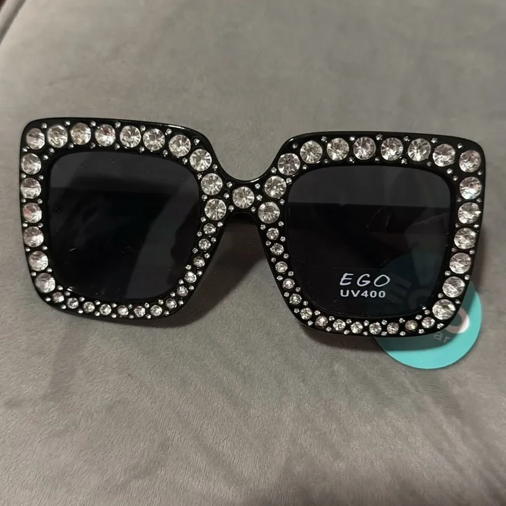 Large Black Rhinestone Sunglasses Rectangle Frame - Large BRAND NEW Dark Tint - Picture 1 of 3
